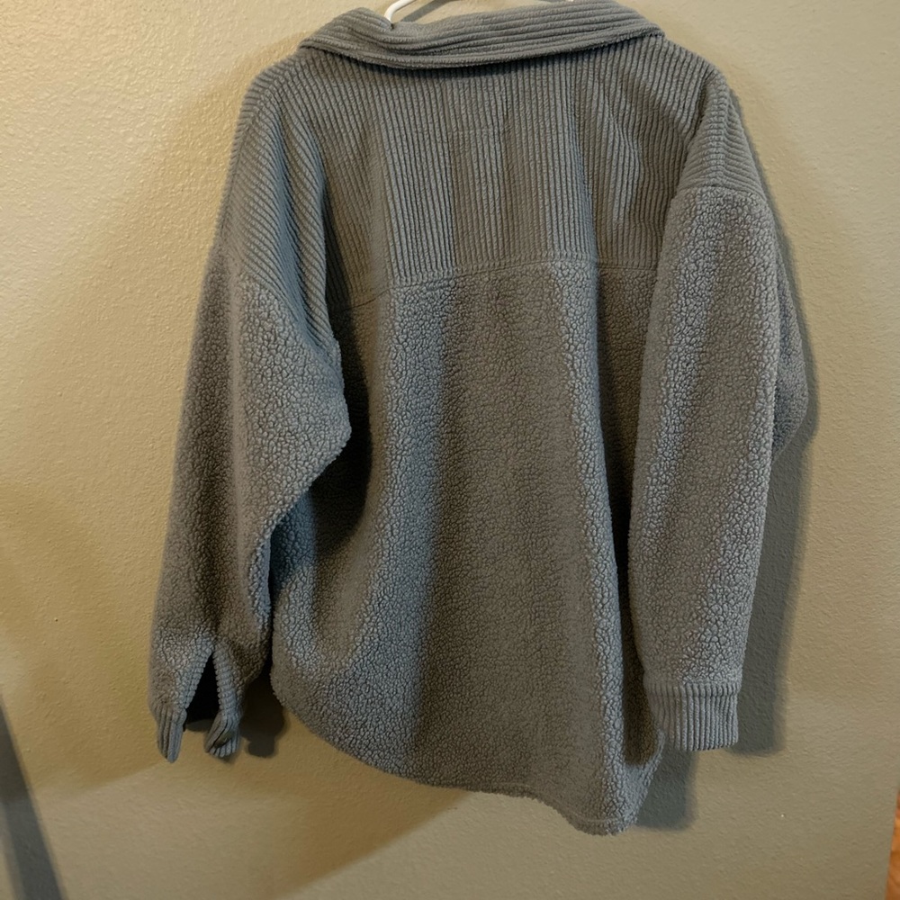 American Eagle Teddy Button Up Jacket Size Xs - image 4